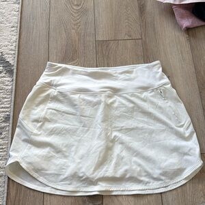 Outdoor voices medium white tennis skirt